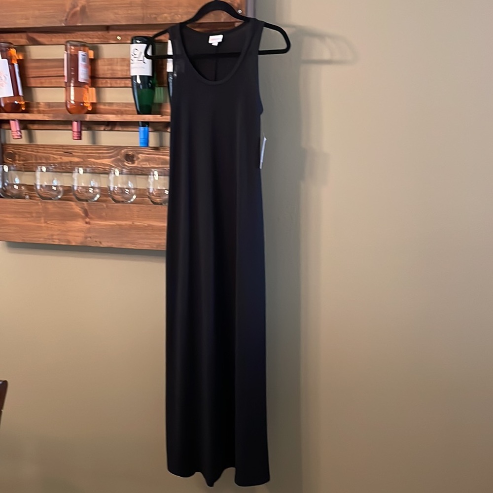 Classic Black Lolaroe Dani Maxi Dress